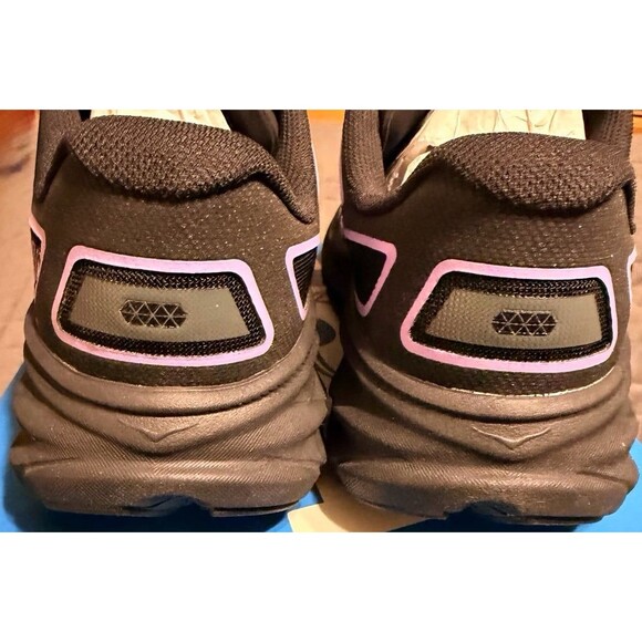 Hoka One One Cifton One9 “ Black Aster Flower” Size 6.5W - Picture 4 of 6